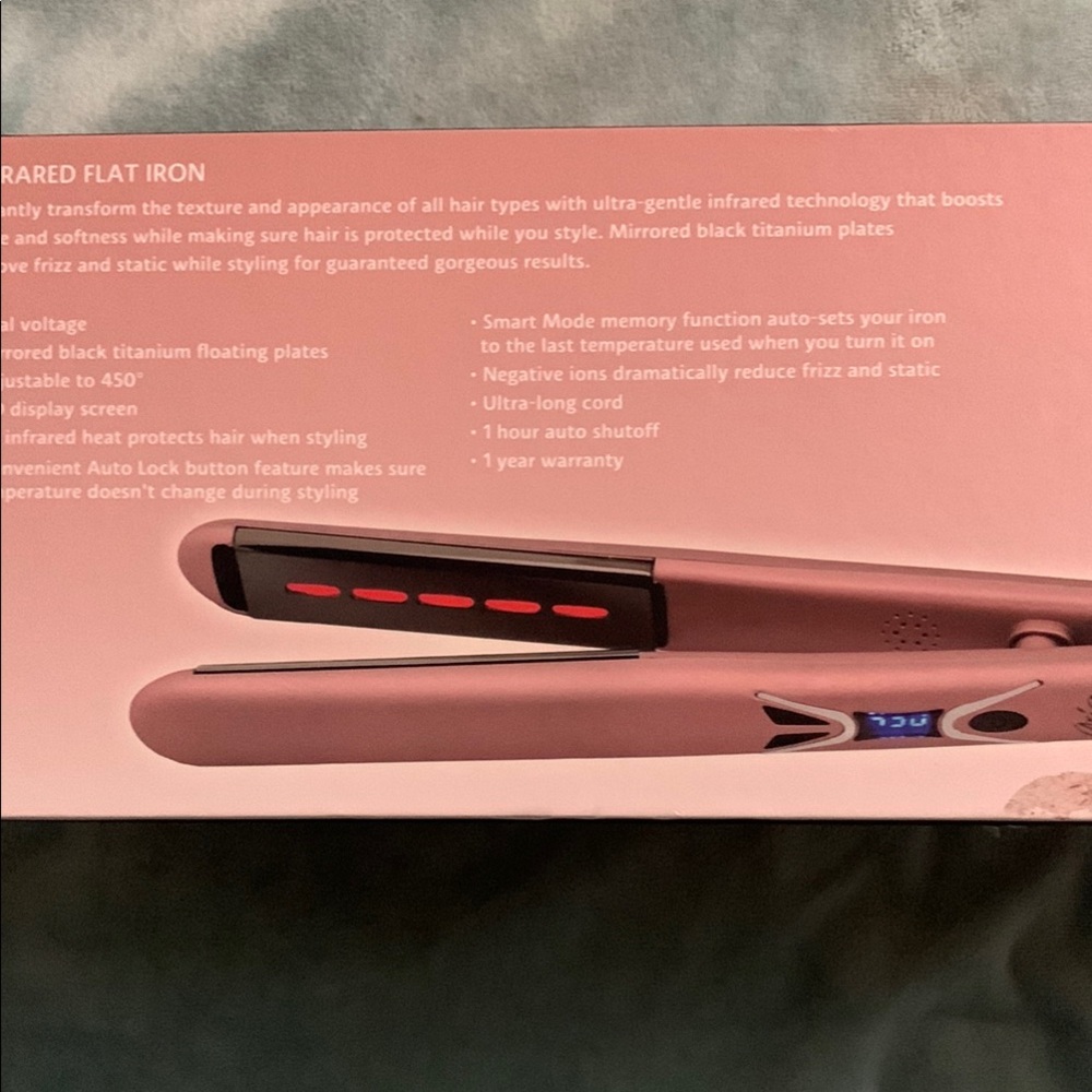 Aria Beauty Sephora Collection Hair Tame Infrared Flat Iron Straightener - 1” - Picture 5 of 7